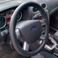 Оплетка на руль из натуральной кожи Ford C-MAX I (DM2) 2007-2010 г.в. (для руля без штатной кожи, черная)